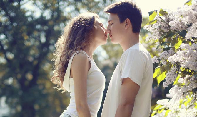 Jak szybko po randce powinnaś się pocałować